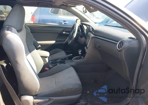 2016 Scion Tc from USA, damaged, VIN JTKJF5C72GJ019459